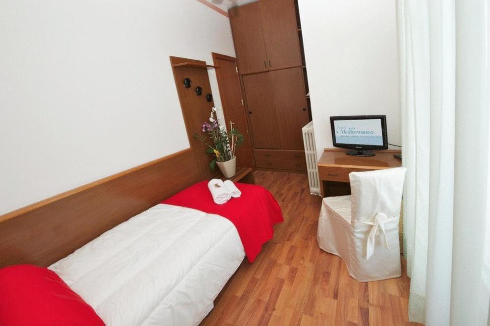 Hotel Mediterraneo Pesaro Pokój zdjęcie